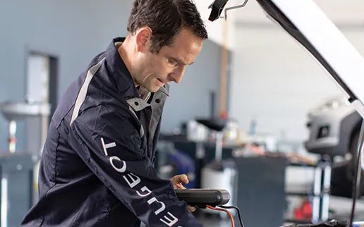 Atelier Peugeot Paris 16