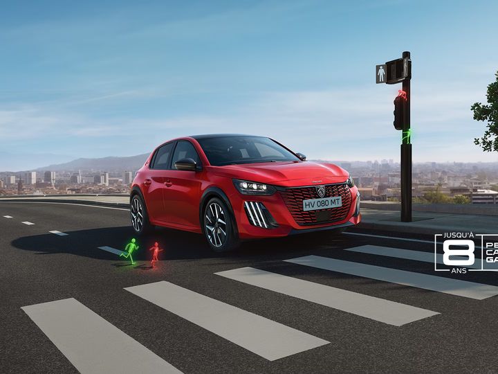 Peugeot 208